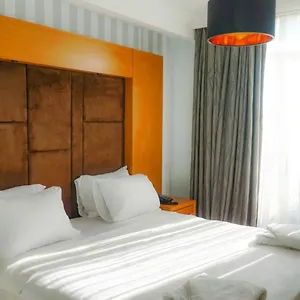 Marına Bay Otel